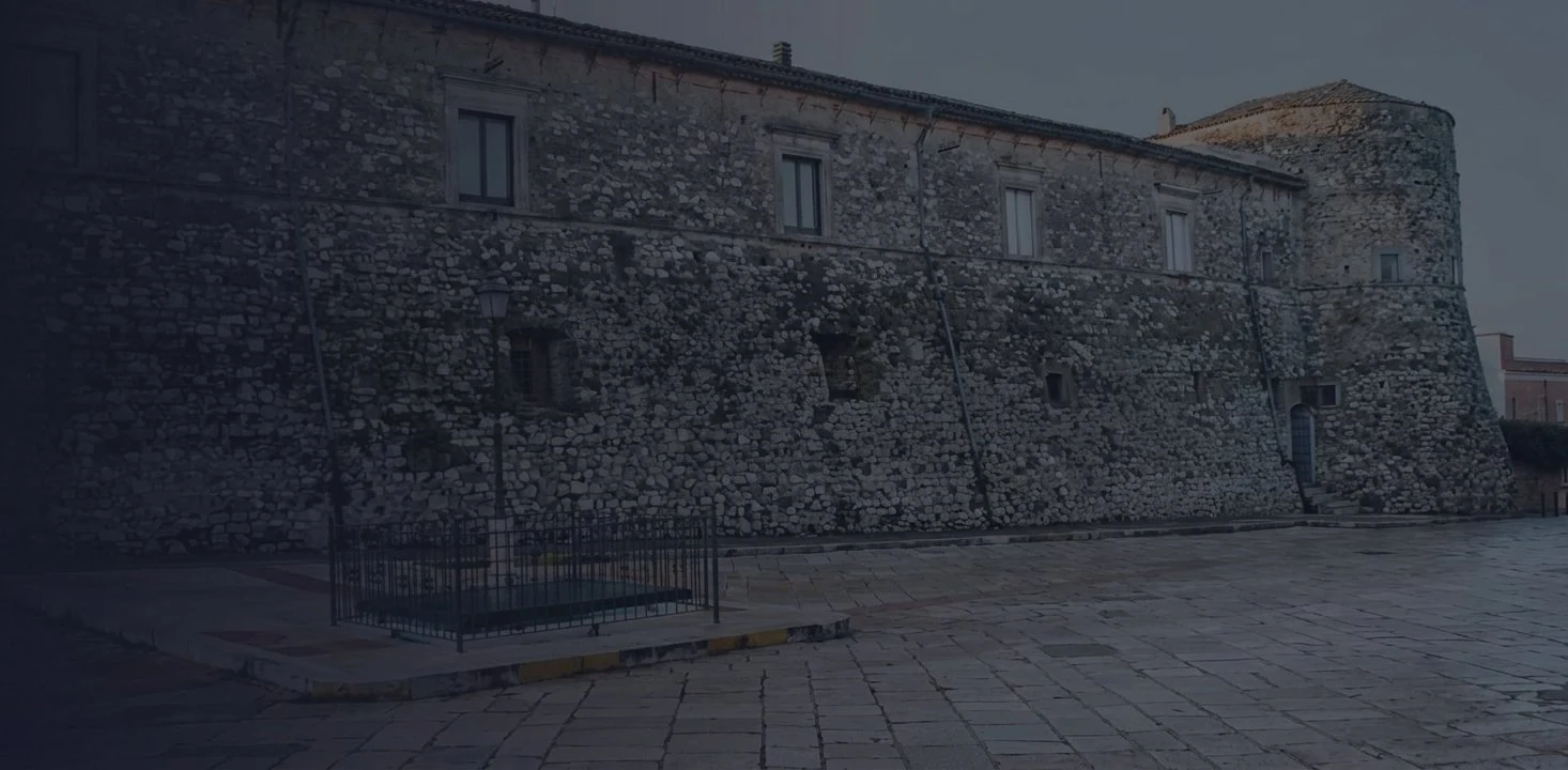 Il Palazzo Baronale nel centro storico di Apricena